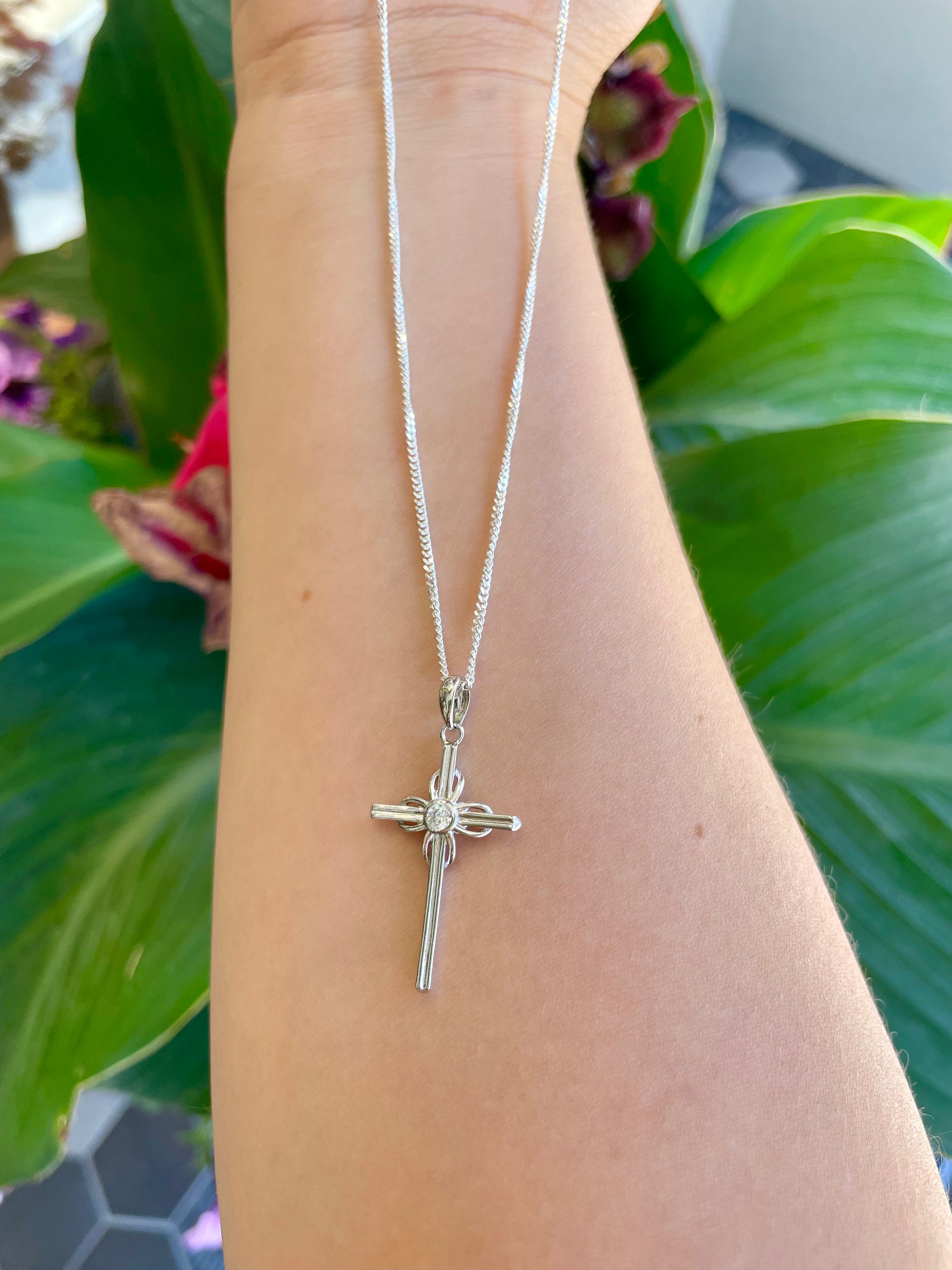 Silver Cross Pendant with Cz | 18
